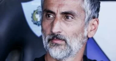 مدرب إسباني