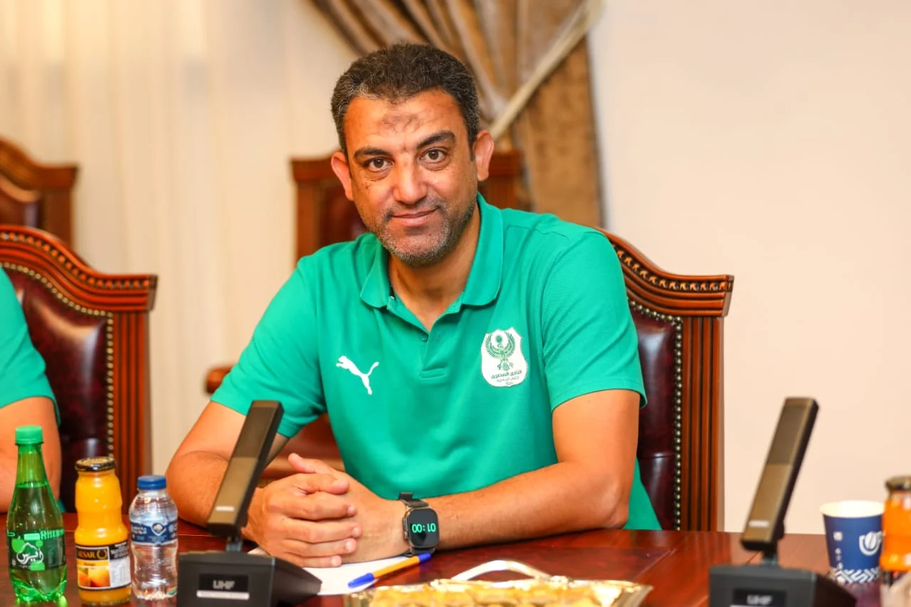 الطاقم الرياضي الطاقم الرياضي