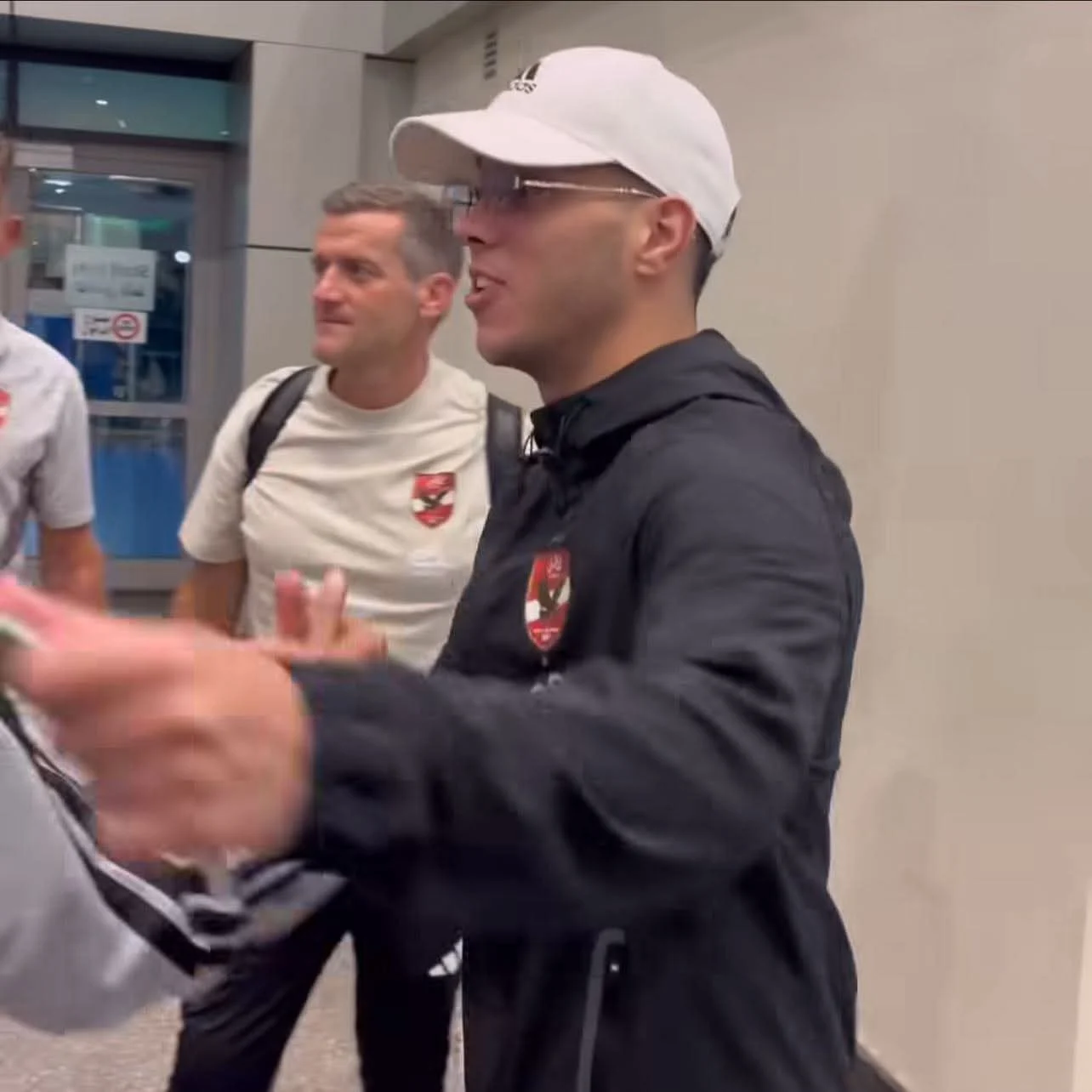 امام عاشور لاعب النادي الأهلي امام عاشور لاعب النادي الأهلي