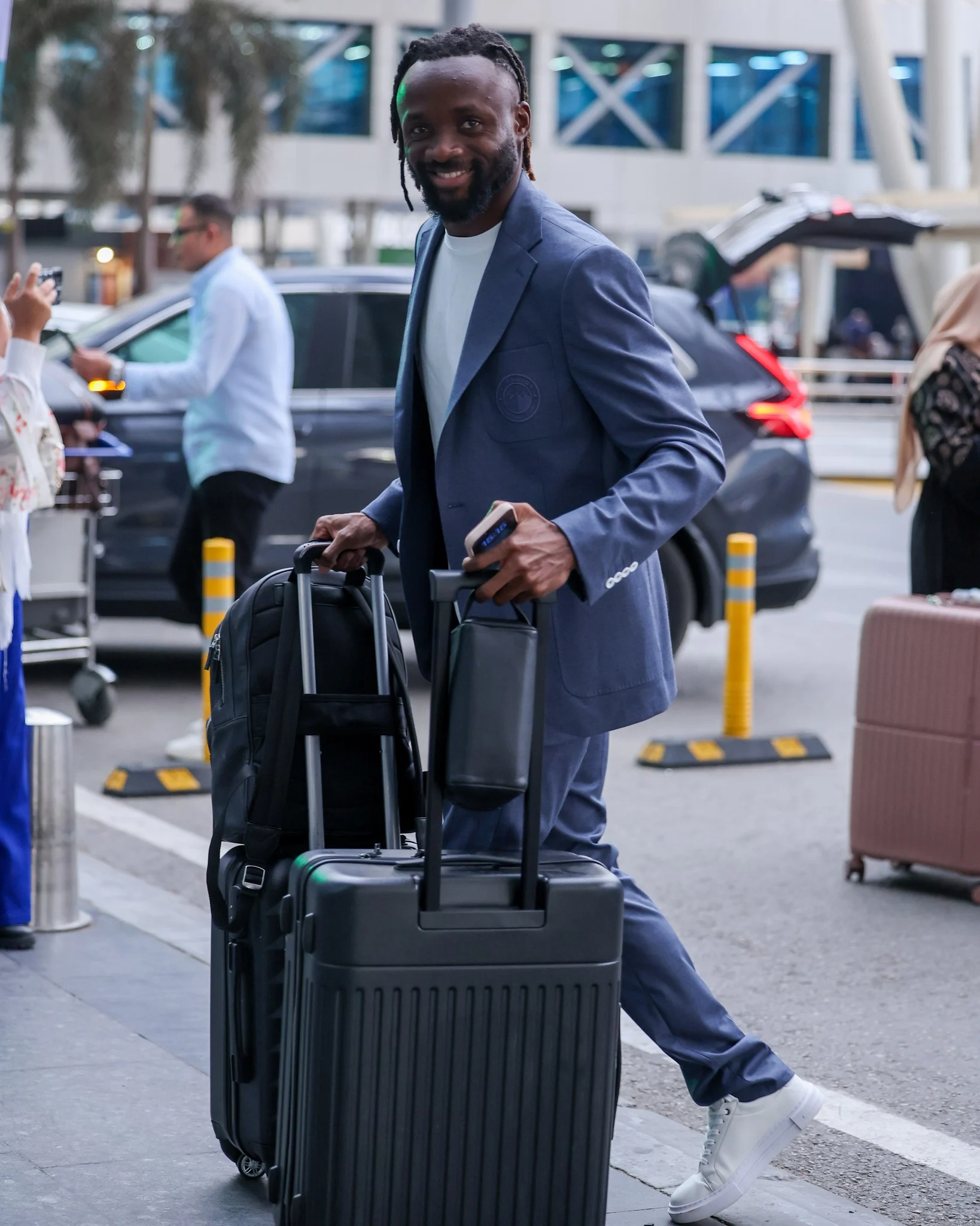 فيستون ماييلى لاعب بيراميدز فيستون ماييلى لاعب بيراميدز